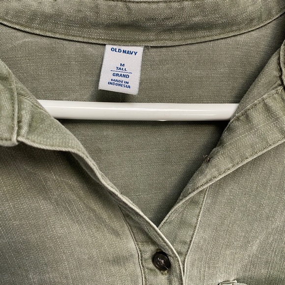 Button-down shirt dress - Picture 3 of 3